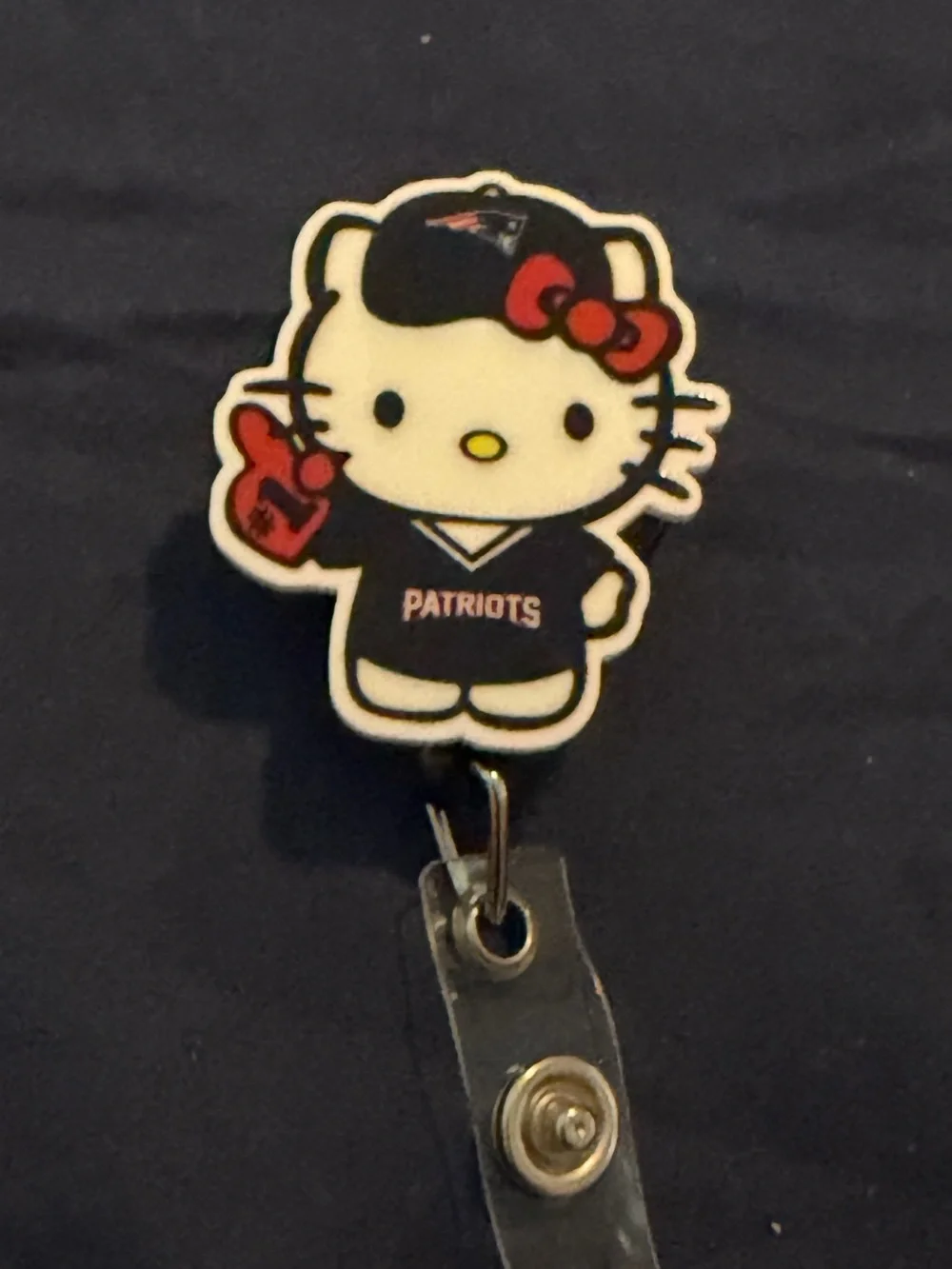 Hello Kitty Patriots Badge Reel – Black & Red Key/Card Holder